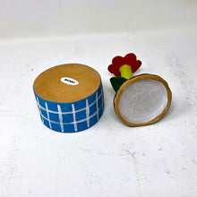 Load image into Gallery viewer, FLOWER FACE JAR-RED AND TURQUIOSE #4