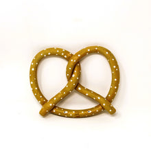 Load image into Gallery viewer, PRETZEL SCULPTURE WALL PIECE #3
