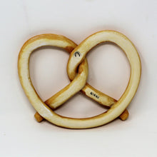 Load image into Gallery viewer, PRETZEL SCULPTURE WALL PIECE #4