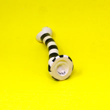 Load image into Gallery viewer, SNAKE VASE #2