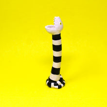 Load image into Gallery viewer, SNAKE VASE #3