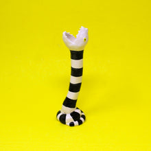 Load image into Gallery viewer, SNAKE VASE #1