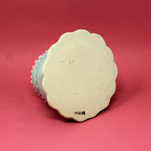 Load image into Gallery viewer, TWO TIER BLUE CAKE VASE #1