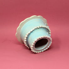 Load image into Gallery viewer, TWO TIER BLUE CAKE VASE #2