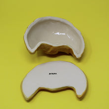 Load image into Gallery viewer, CROISSANT BUTTER DISH #1