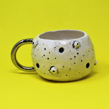 Load image into Gallery viewer, 16 OZ. SILVER LUSTER MOON MUG #1