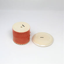 Load image into Gallery viewer, 3.25 INCH CAKE PLANTER WITH PLATE #6