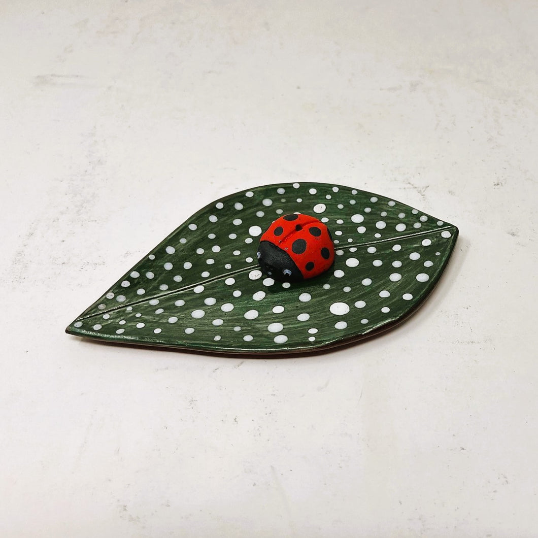 LADYBUG INCENSE SCULPTURE AND LARGE LEAF PLATE SET #3