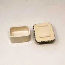 Load image into Gallery viewer, BLUE SHEET CAKE MATCH STRIKER JAR WITH SILVER LUSTER #1
