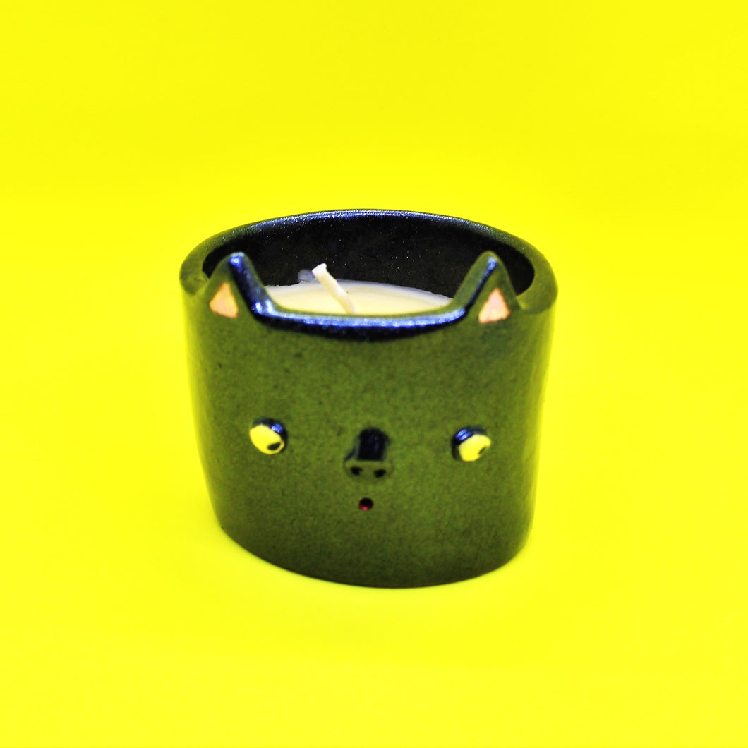 BLACK CAT CANDLE #1
