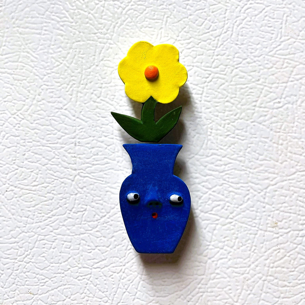 DARK BLUE VASE AND YELLOW FLOWER MAGNET PAIR (shipping included in price) (3 available)
