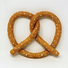 Load image into Gallery viewer, PRETZEL SCULPTURE WALL PIECE #2
