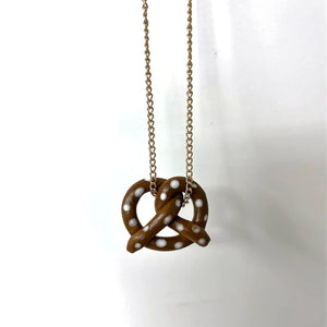 PRETZEL NECKLACE (shipping included in price) 4 in stock