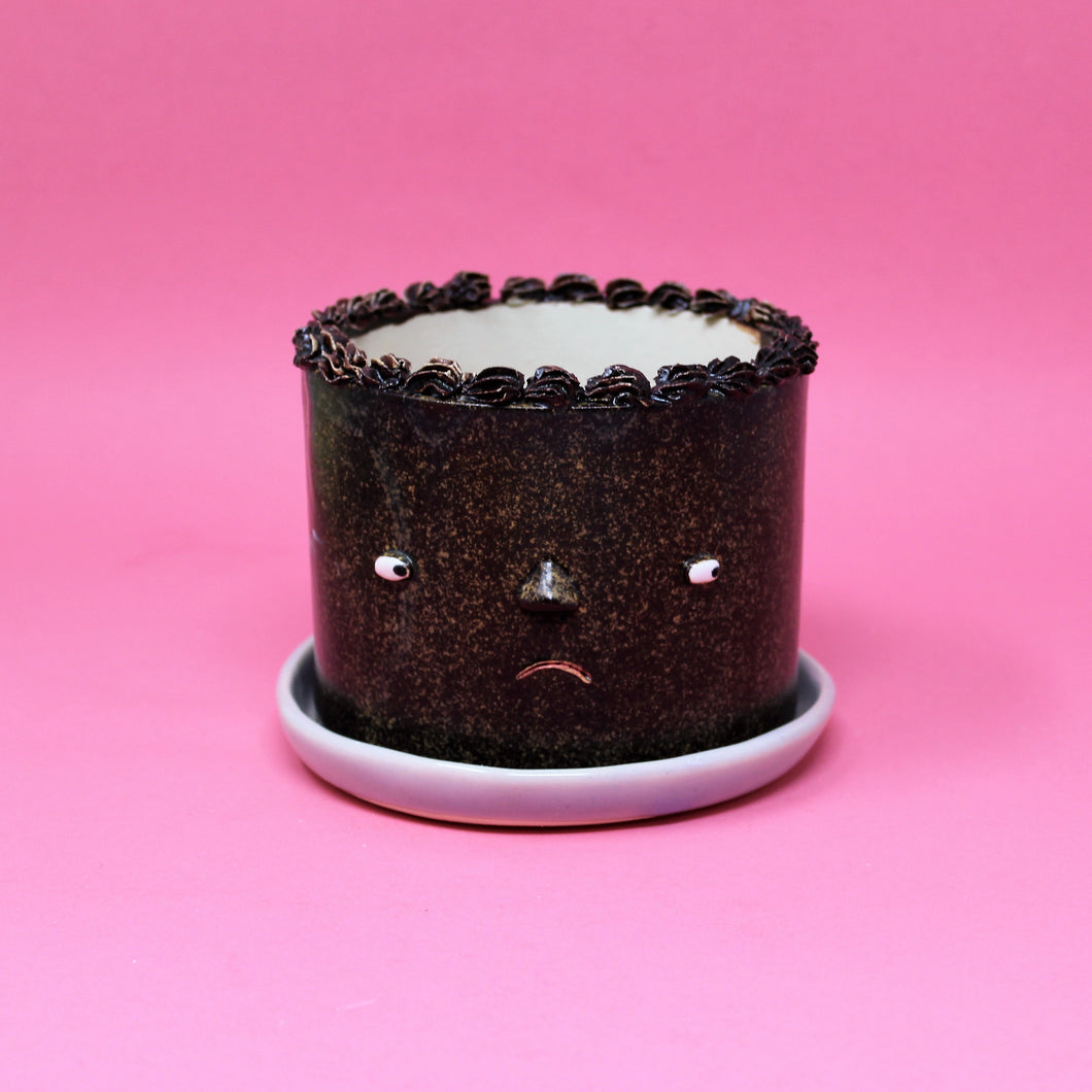 CHOCOLATE CAKE PLANTER WITH LAVENDAR PLATE #4