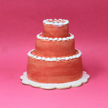 Load image into Gallery viewer, THREE TIER PINK CAKE VASE WITH TINY FRECKLE
