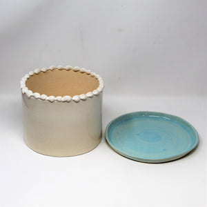 7.5 INCH CAKE PLANTER WITH PLATE #1