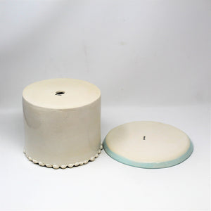 7.5 INCH CAKE PLANTER WITH PLATE