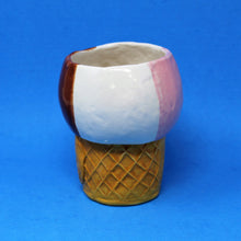 Load image into Gallery viewer, SMALL NEOPOLITAN ICE CREAM FACE TUMBLER #2
