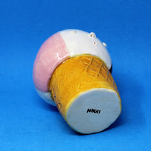 Load image into Gallery viewer, SMALL NEOPOLITAN ICE CREAM FACE TUMBLER #2
