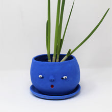 Load image into Gallery viewer, BLUE SAD BOI 4.5 INCH CRYING PLANTER WITH PLATE #2
