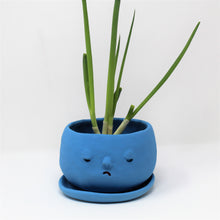 Load image into Gallery viewer, TURQUOISE SAD BOI 4.5 INCH CRYING PLANTER WITH PLATE #5
