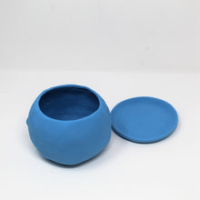 Load image into Gallery viewer, TURQUOISE SAD BOI 5.5 INCH CRYING PLANTER WITH PLATE #6

