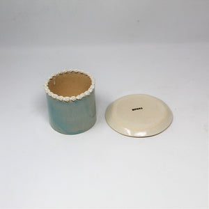 3.25 INCH CAKE PLANTER WITH PLATE #7