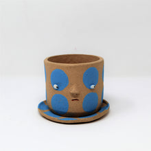 Load image into Gallery viewer, TURQUOISE SPOTTY PLANTER WITH PLATE #1
